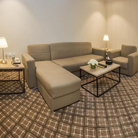 Burj Alhayat Hotel Suites Olaya Riyad Extérieur photo