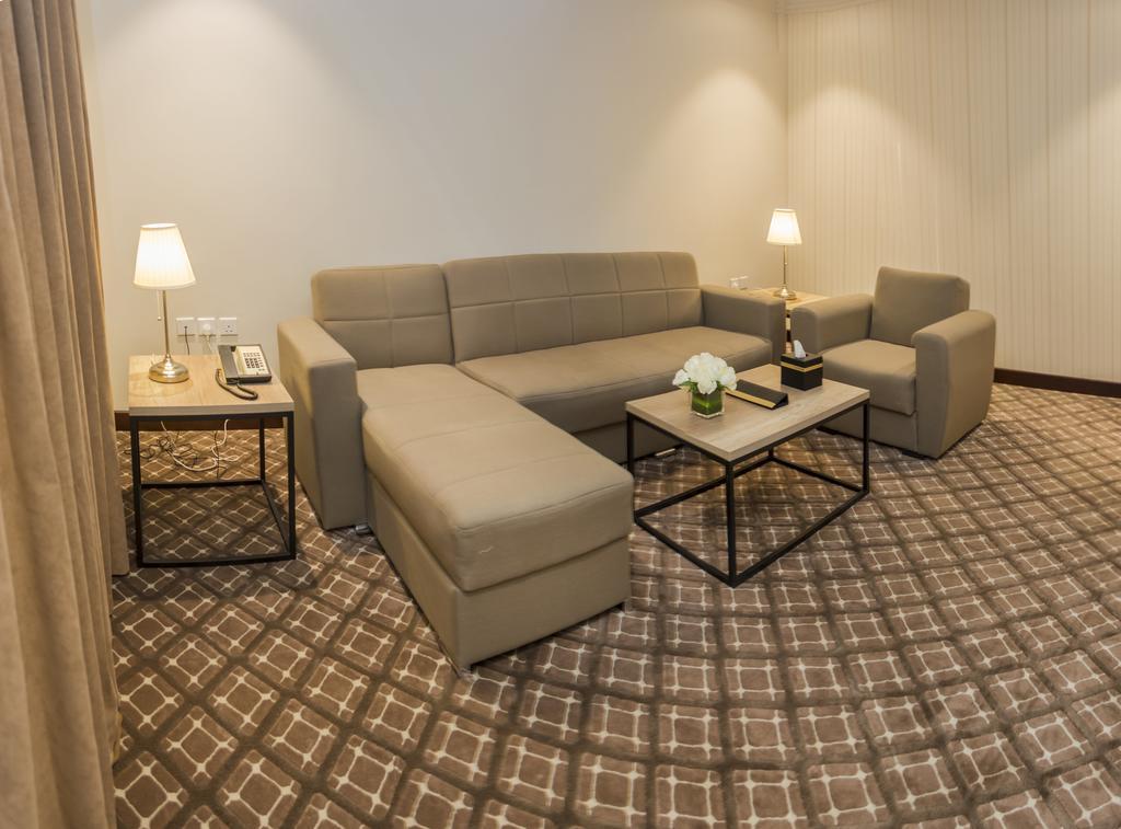Burj Alhayat Hotel Suites Olaya Riyad Extérieur photo