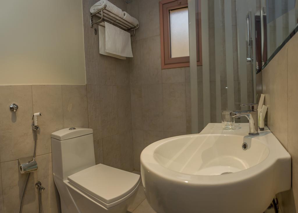 Burj Alhayat Hotel Suites Olaya Riyad Extérieur photo